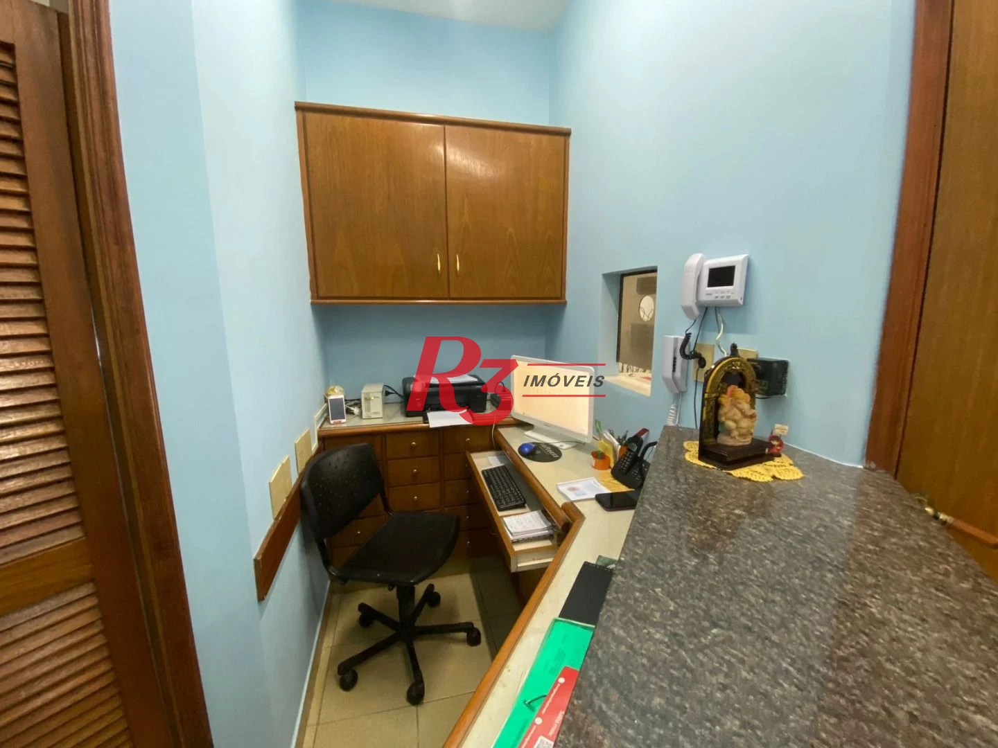 Conjunto à venda, 114 m² por R$ 390.000,00 - Pompéia - Santos/SP
