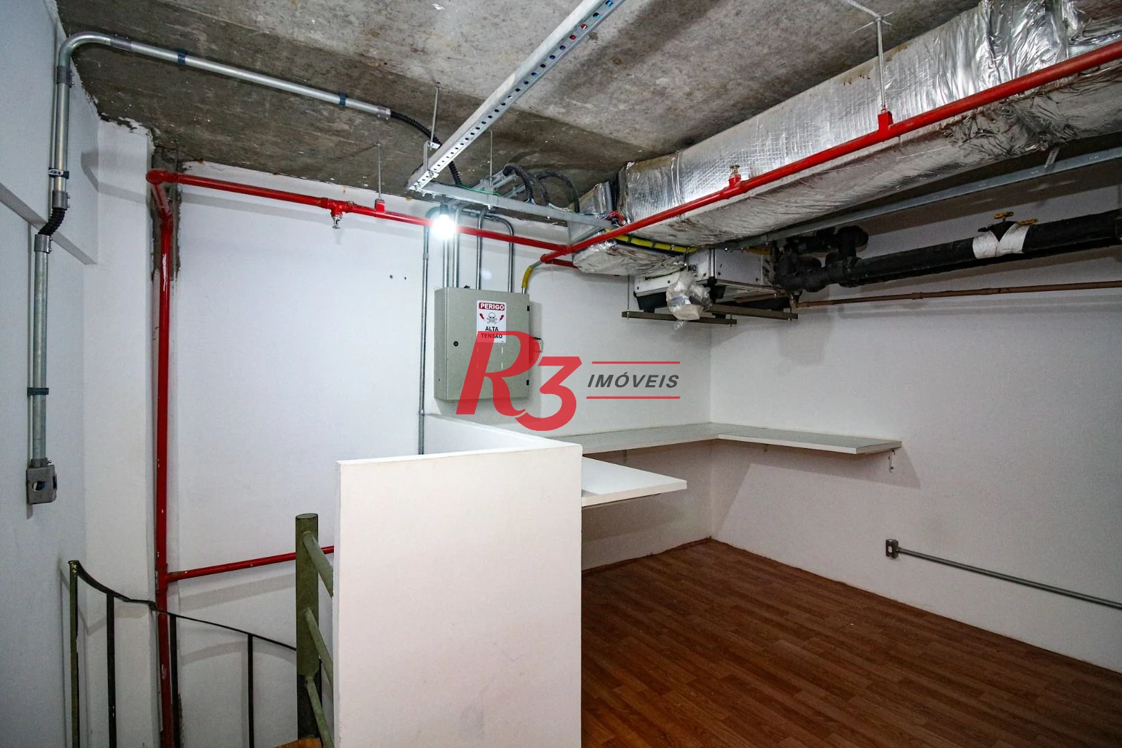 Loja para alugar, 30 m² por R$ 6.000,00/mês - Gonzaga - Santos/SP