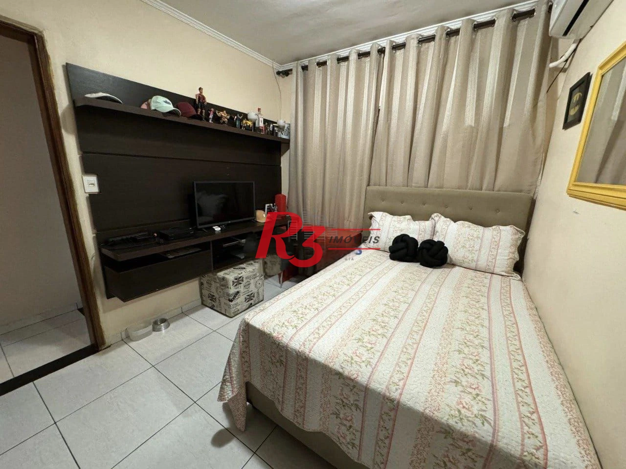 Casa com 2 dormitórios à venda, 156 m² por R$ 848.000,00 - Marapé - Santos/SP