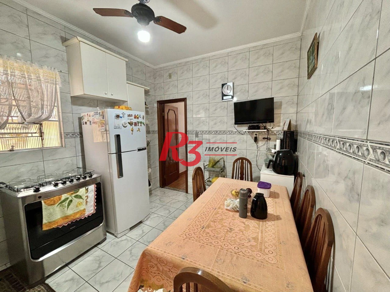 Casa com 2 dormitórios à venda, 156 m² por R$ 848.000,00 - Marapé - Santos/SP
