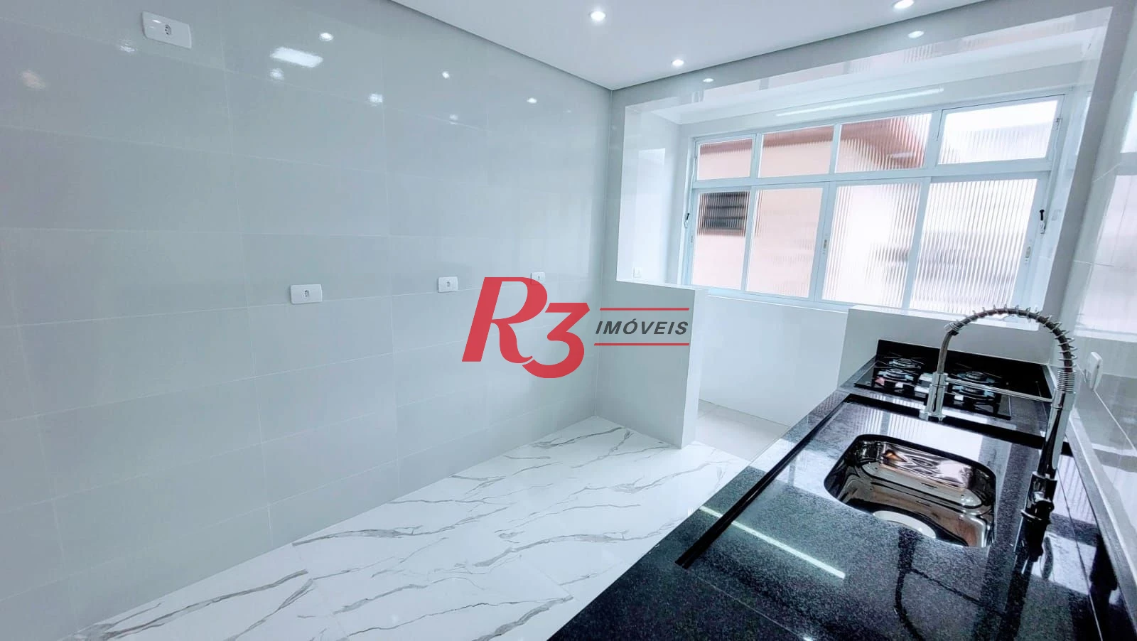Apartamento à venda, 73 m² por R$ 588.000,00 - Boqueirão - Santos/SP