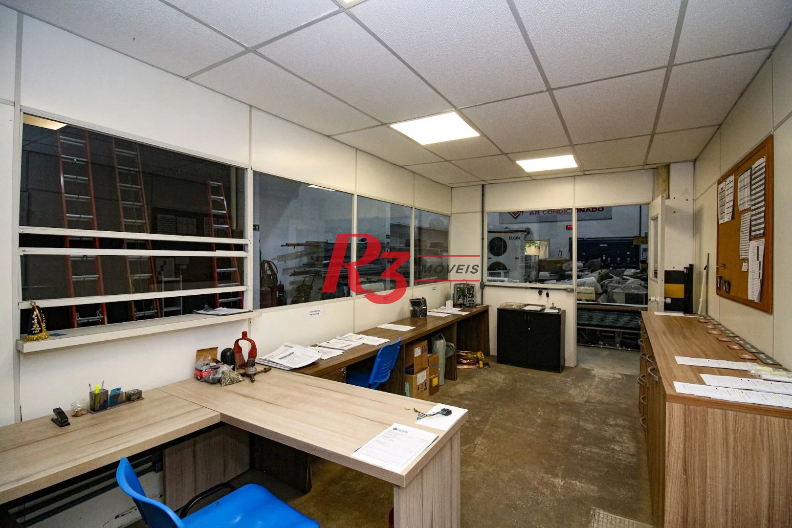 Prédio, 666 m² - venda por R$ 3.000.000,00 ou aluguel por R$ 35.000,00/mês - Vila Nova - Santos/SP
