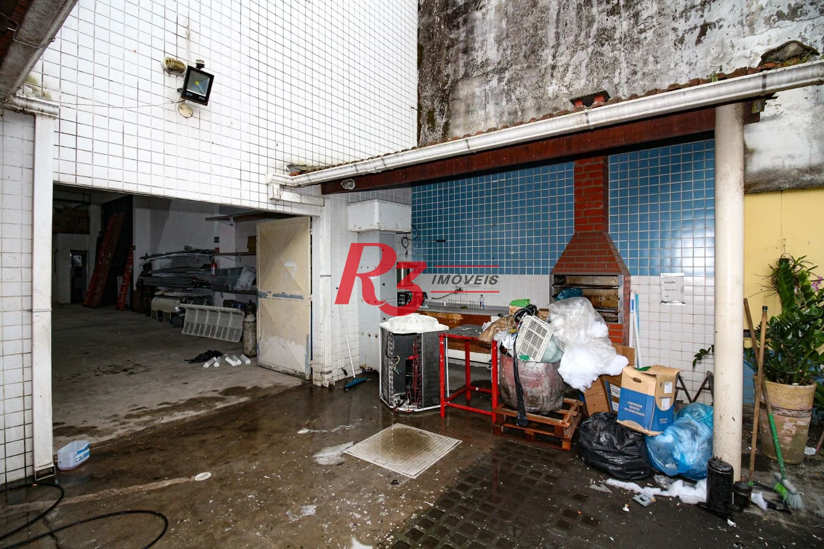 Prédio, 666 m² - venda por R$ 3.000.000,00 ou aluguel por R$ 35.000,00/mês - Vila Nova - Santos/SP