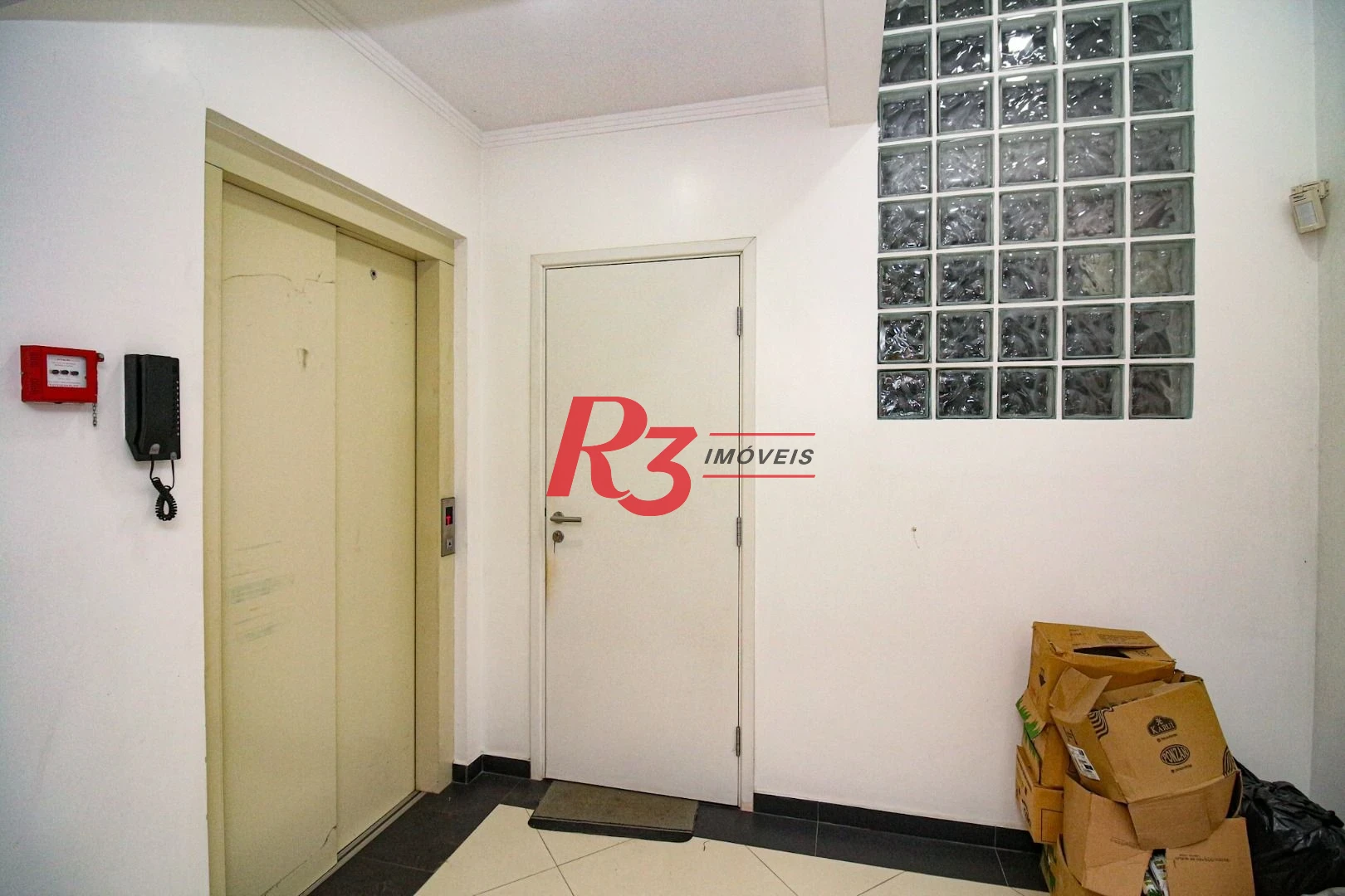 Prédio, 666 m² - venda por R$ 3.000.000,00 ou aluguel por R$ 35.000,00/mês - Vila Nova - Santos/SP