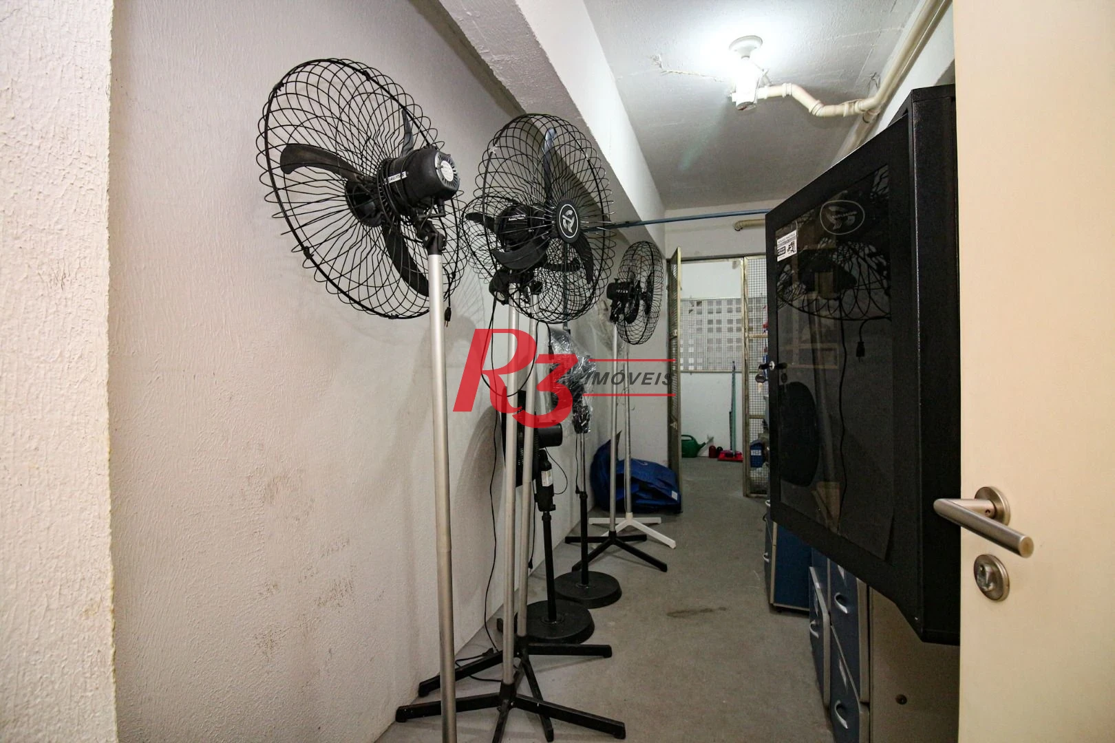 Prédio, 666 m² - venda por R$ 3.000.000,00 ou aluguel por R$ 35.000,00/mês - Vila Nova - Santos/SP