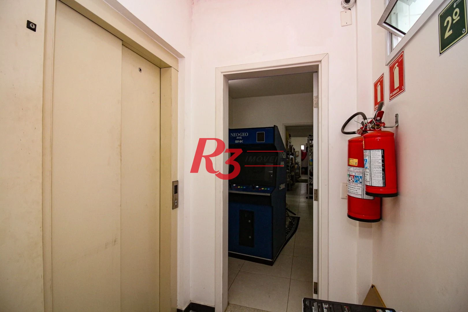 Prédio, 666 m² - venda por R$ 3.000.000,00 ou aluguel por R$ 35.000,00/mês - Vila Nova - Santos/SP