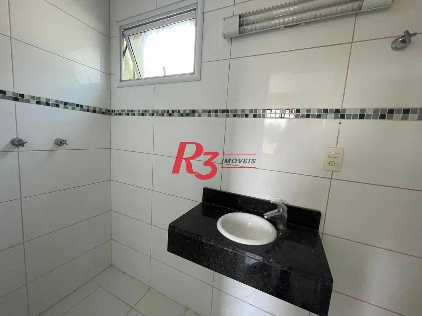 Casa à venda, 105 m² por R$ 480.000,00 - Estuário - Santos/SP