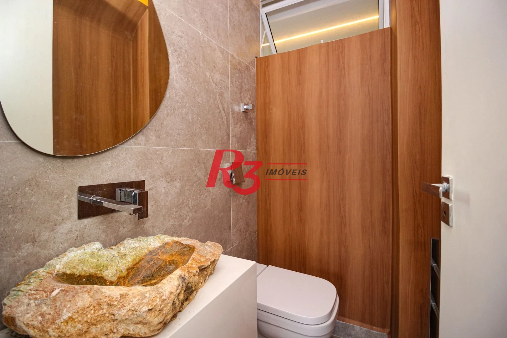 Apartamento com 3 Quartos à venda, 272 m² por R$ 2.950.000 - Gonzaga - Santos/SP