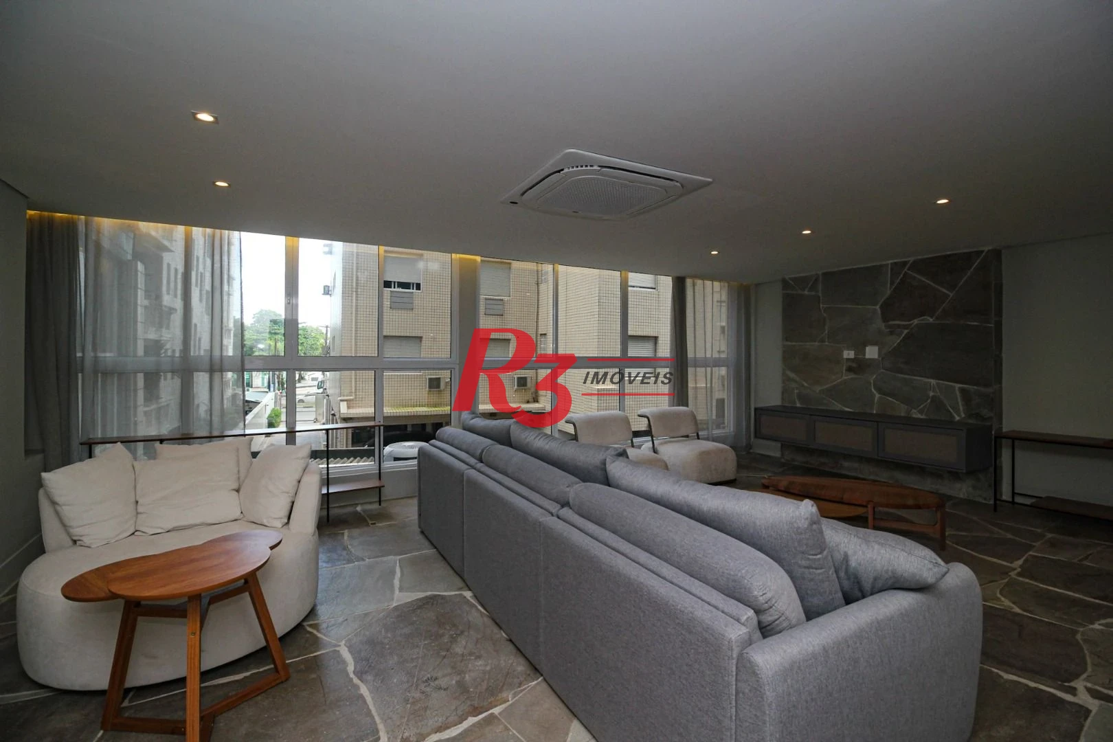 Apartamento com 3 Quartos à venda, 272 m² por R$ 2.950.000 - Gonzaga - Santos/SP