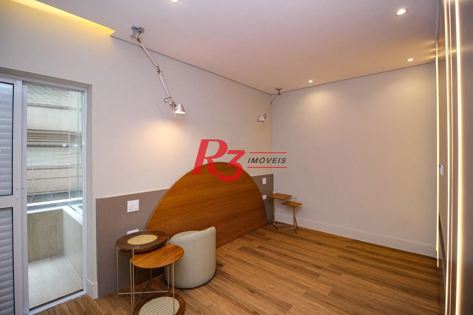 Apartamento com 3 Quartos à venda, 272 m² por R$ 2.950.000 - Gonzaga - Santos/SP