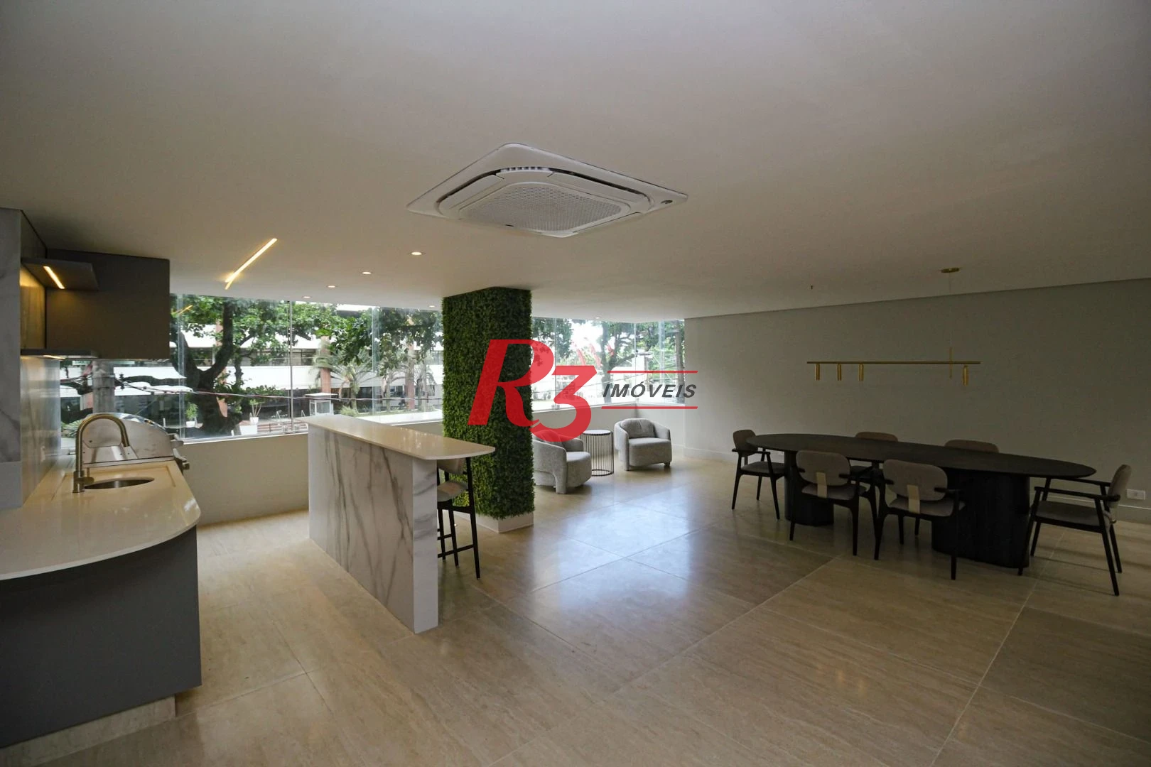 Apartamento com 3 Quartos à venda, 272 m² por R$ 2.950.000 - Gonzaga - Santos/SP