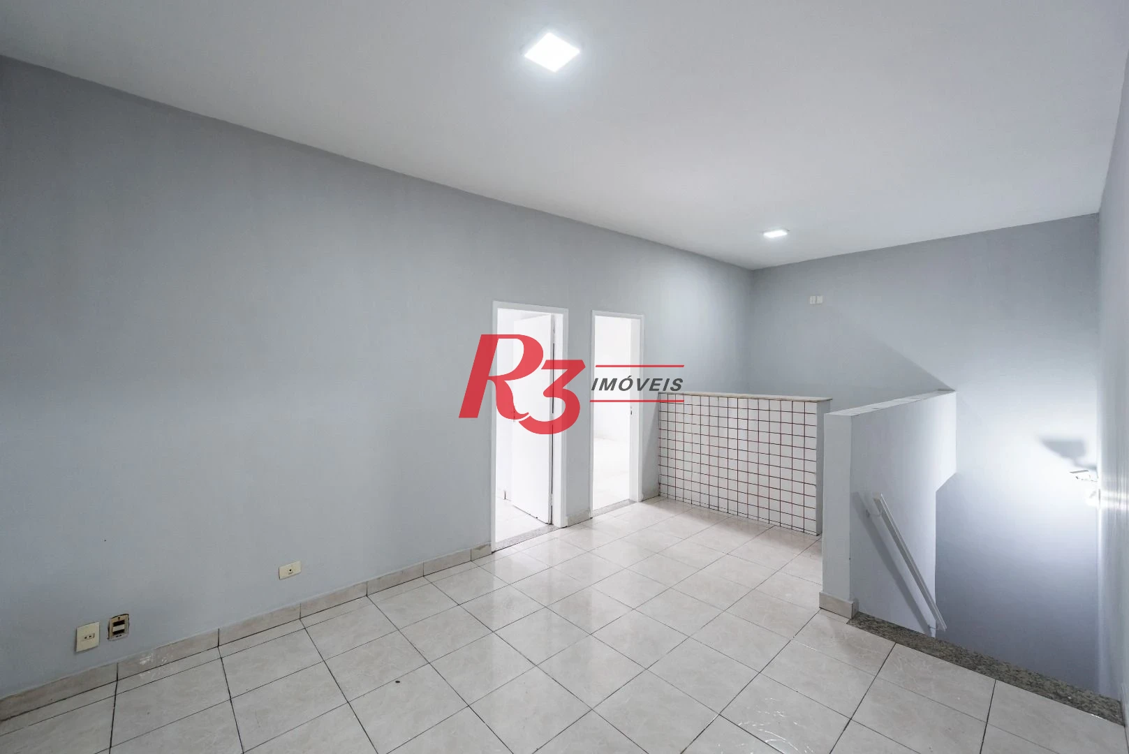 Conjunto para alugar, 102 m² por R$ 2.500,00/mês - Centro - Santos/SP