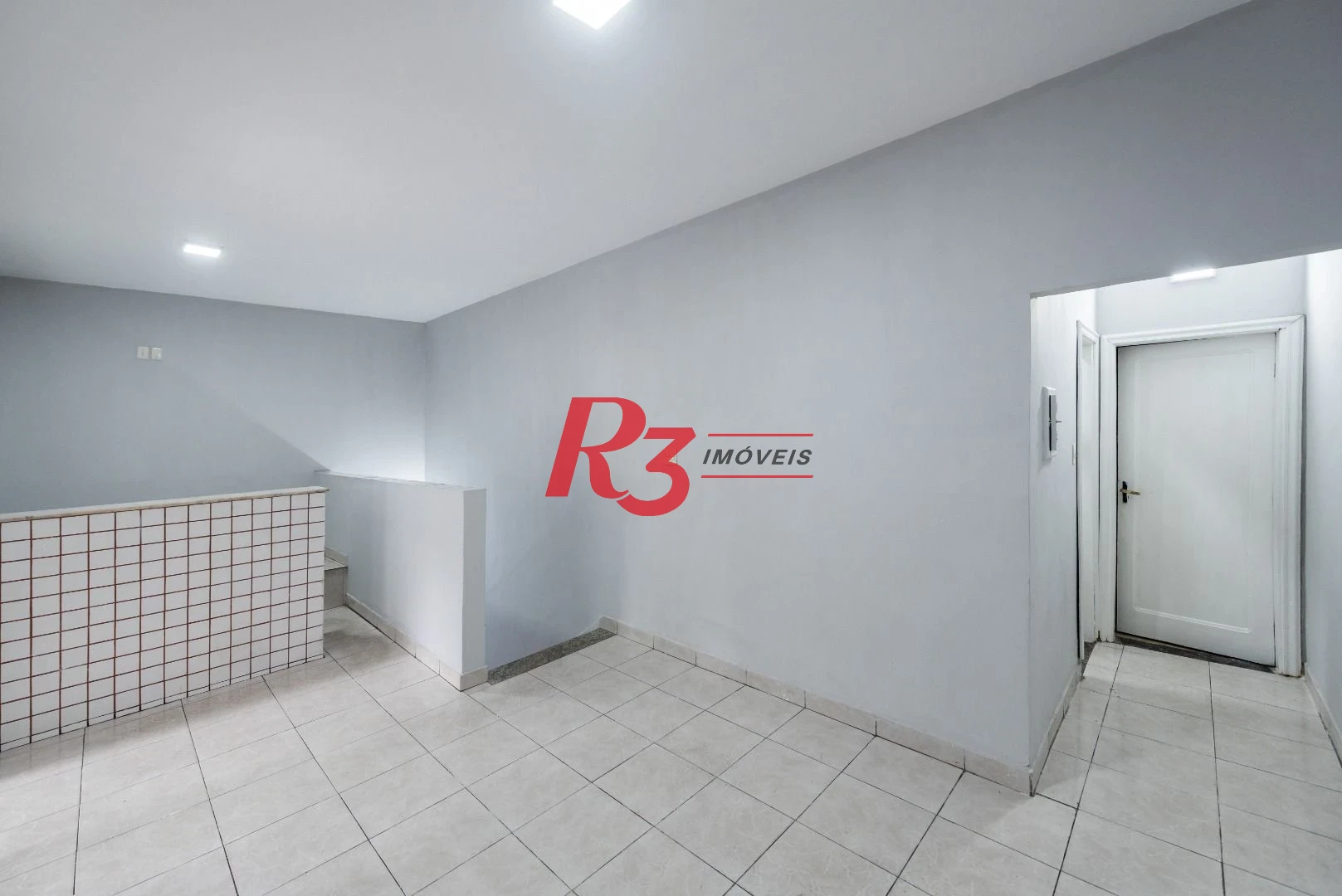 Conjunto para alugar, 102 m² por R$ 2.500,00/mês - Centro - Santos/SP