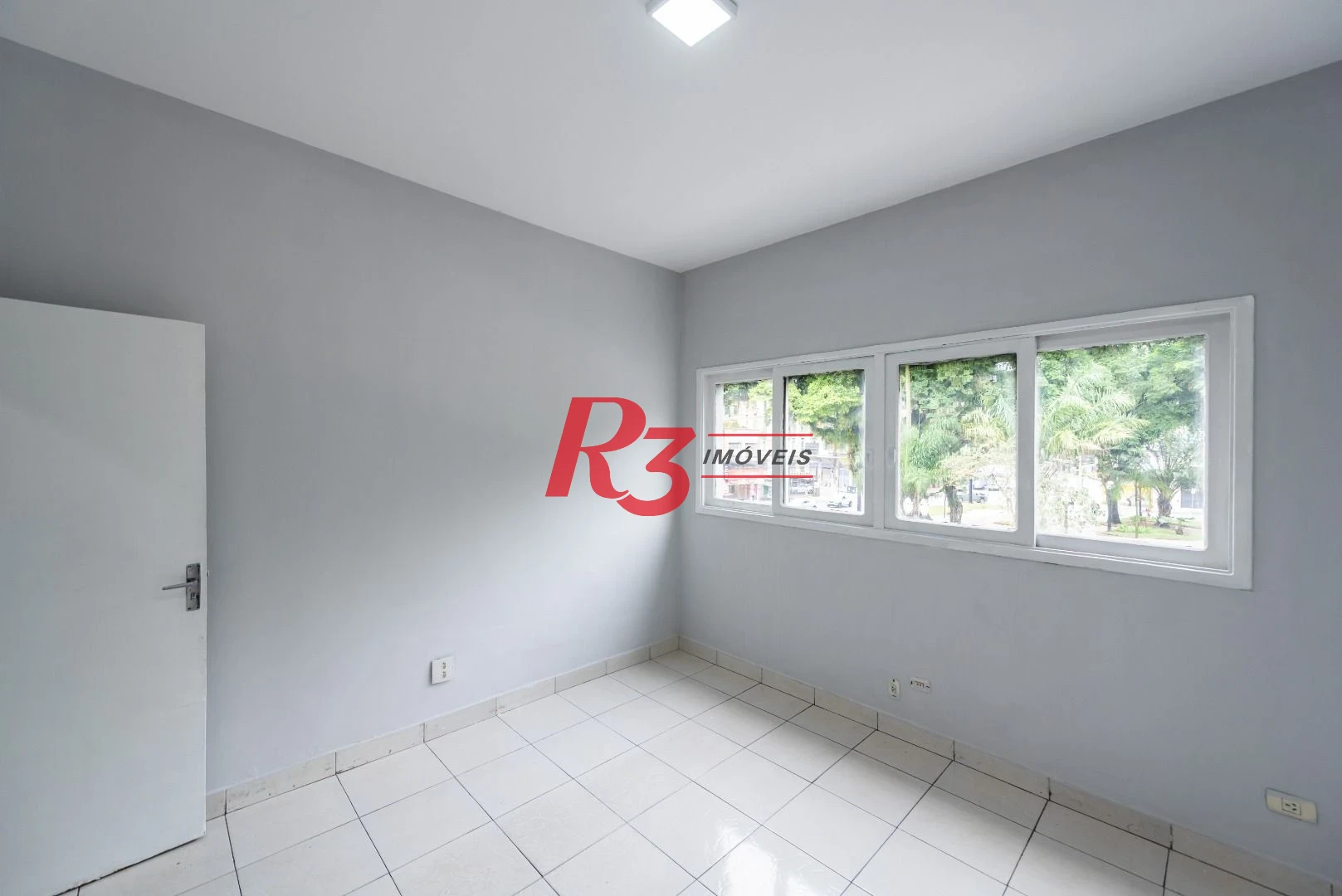 Conjunto para alugar, 102 m² por R$ 2.500,00/mês - Centro - Santos/SP
