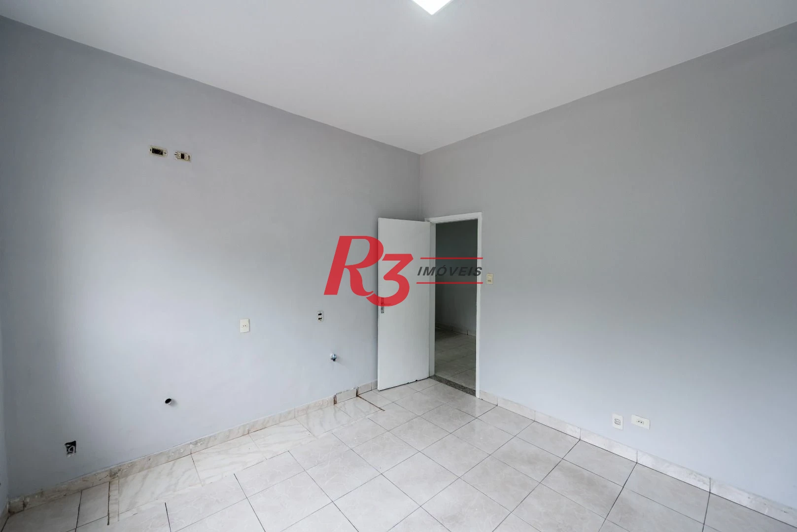 Conjunto para alugar, 102 m² por R$ 2.500,00/mês - Centro - Santos/SP