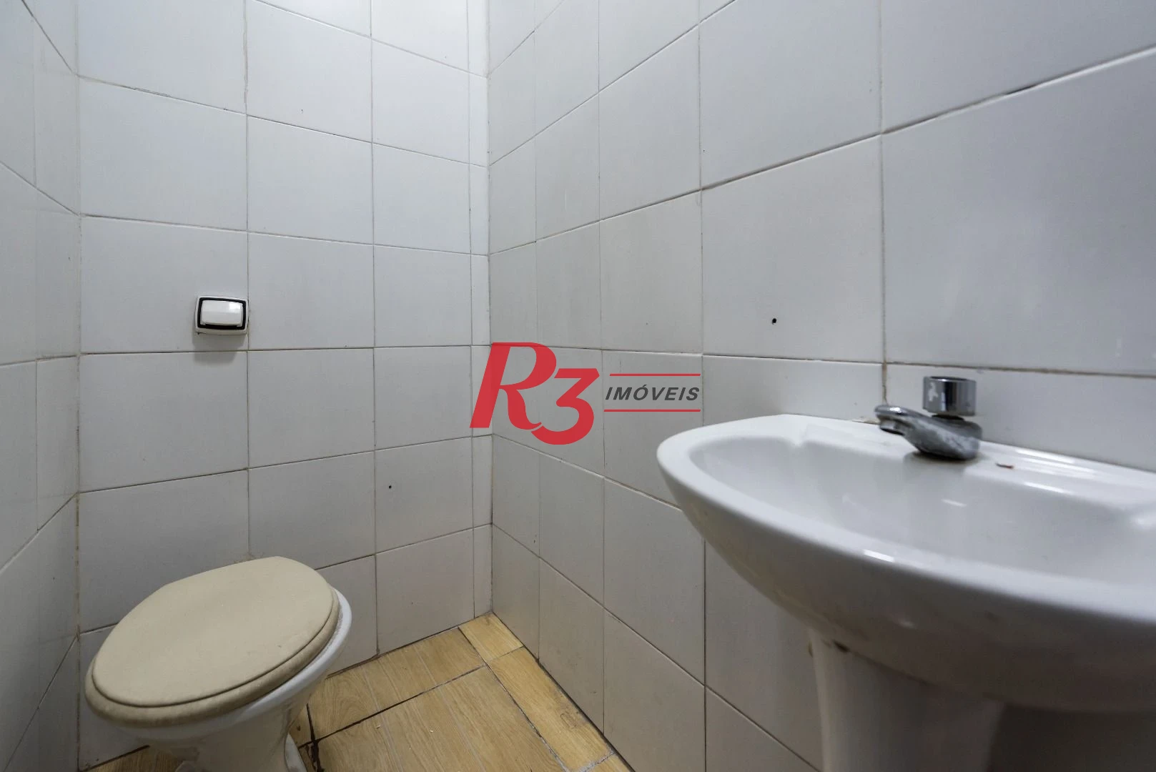 Conjunto para alugar, 102 m² por R$ 2.500,00/mês - Centro - Santos/SP