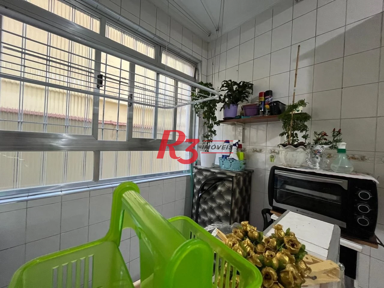 Apartamento à venda, 69 m² por R$ 370.000,00 - Encruzilhada - Santos/SP
