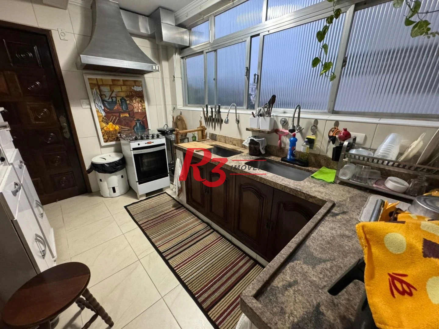 Apartamento com 3 dormitórios à venda, 142 m² por R$ 800.000,00 - Boqueirão - Santos/SP
