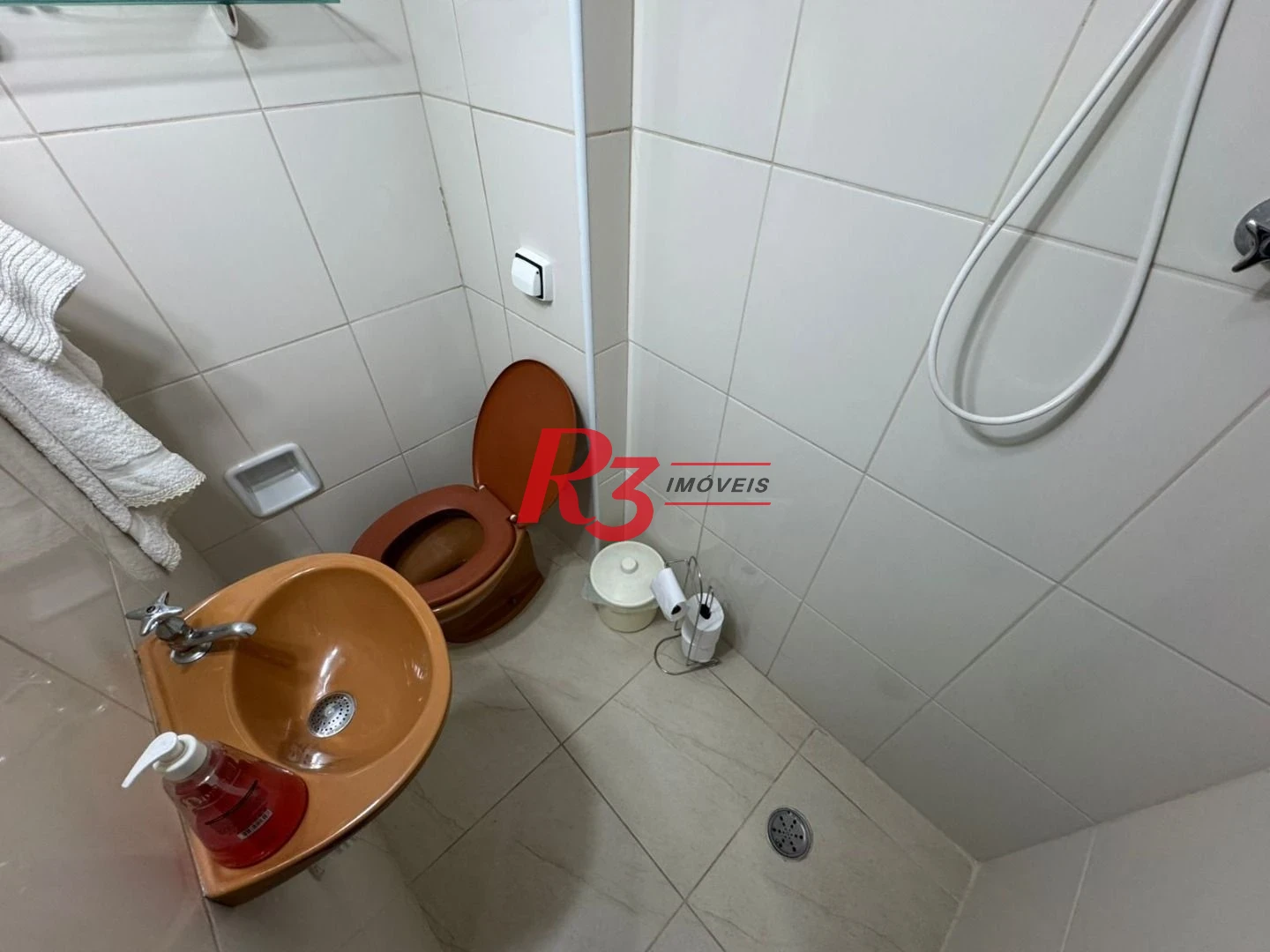 Apartamento com 3 dormitórios à venda, 142 m² por R$ 800.000,00 - Boqueirão - Santos/SP