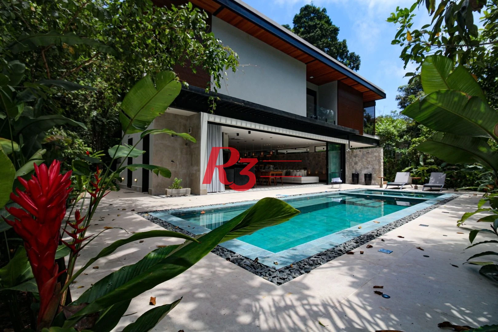 Casa com 5 dormitórios à venda, 500 m² por R$ 12.500.000,00 - Cidade Jardim Tom - Guarujá/SP