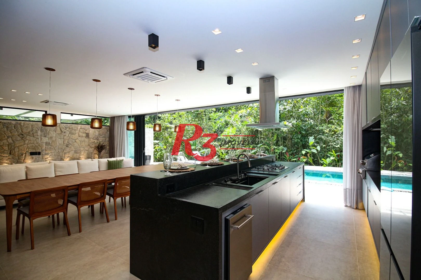 Casa com 5 dormitórios à venda, 500 m² por R$ 12.500.000,00 - Cidade Jardim Tom - Guarujá/SP