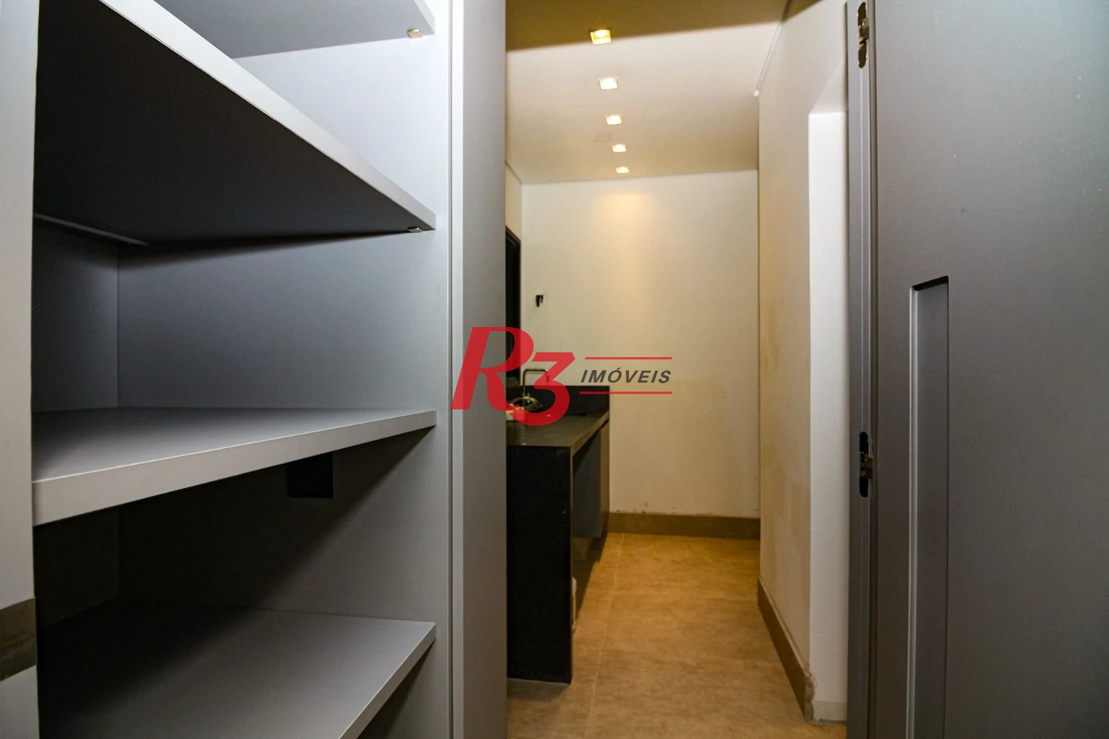 Casa com 5 dormitórios à venda, 500 m² por R$ 12.500.000,00 - Cidade Jardim Tom - Guarujá/SP