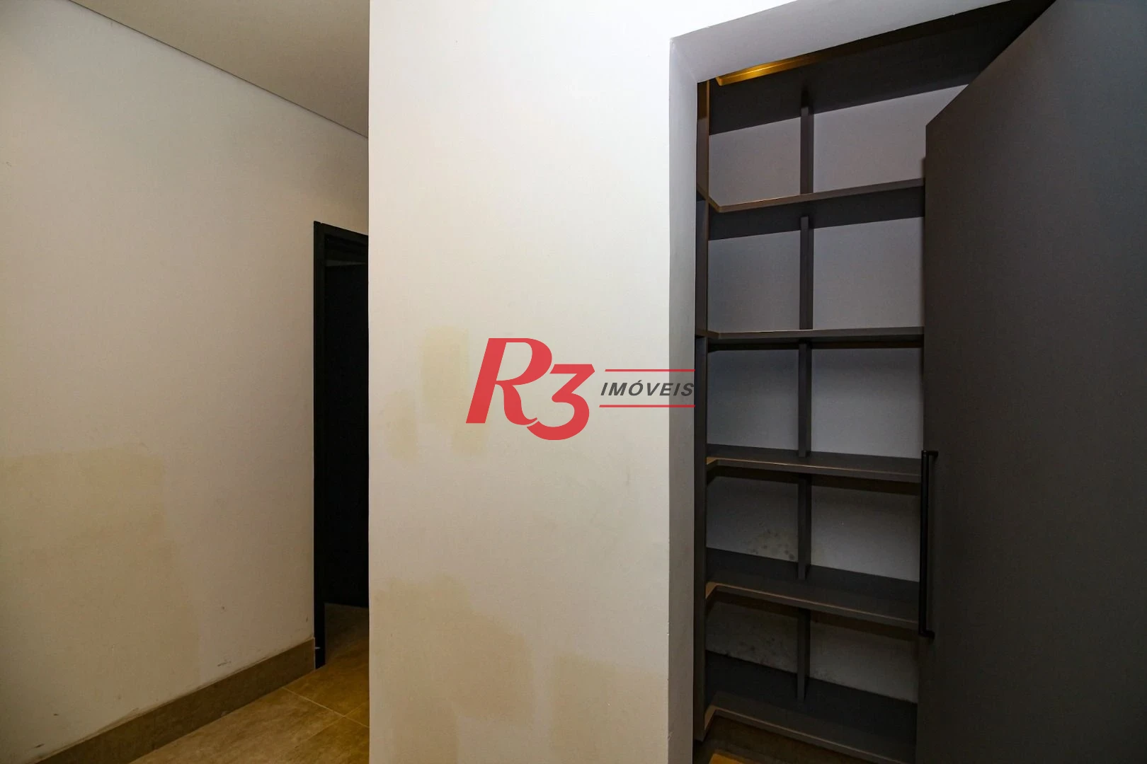 Casa com 5 dormitórios à venda, 500 m² por R$ 12.500.000,00 - Cidade Jardim Tom - Guarujá/SP