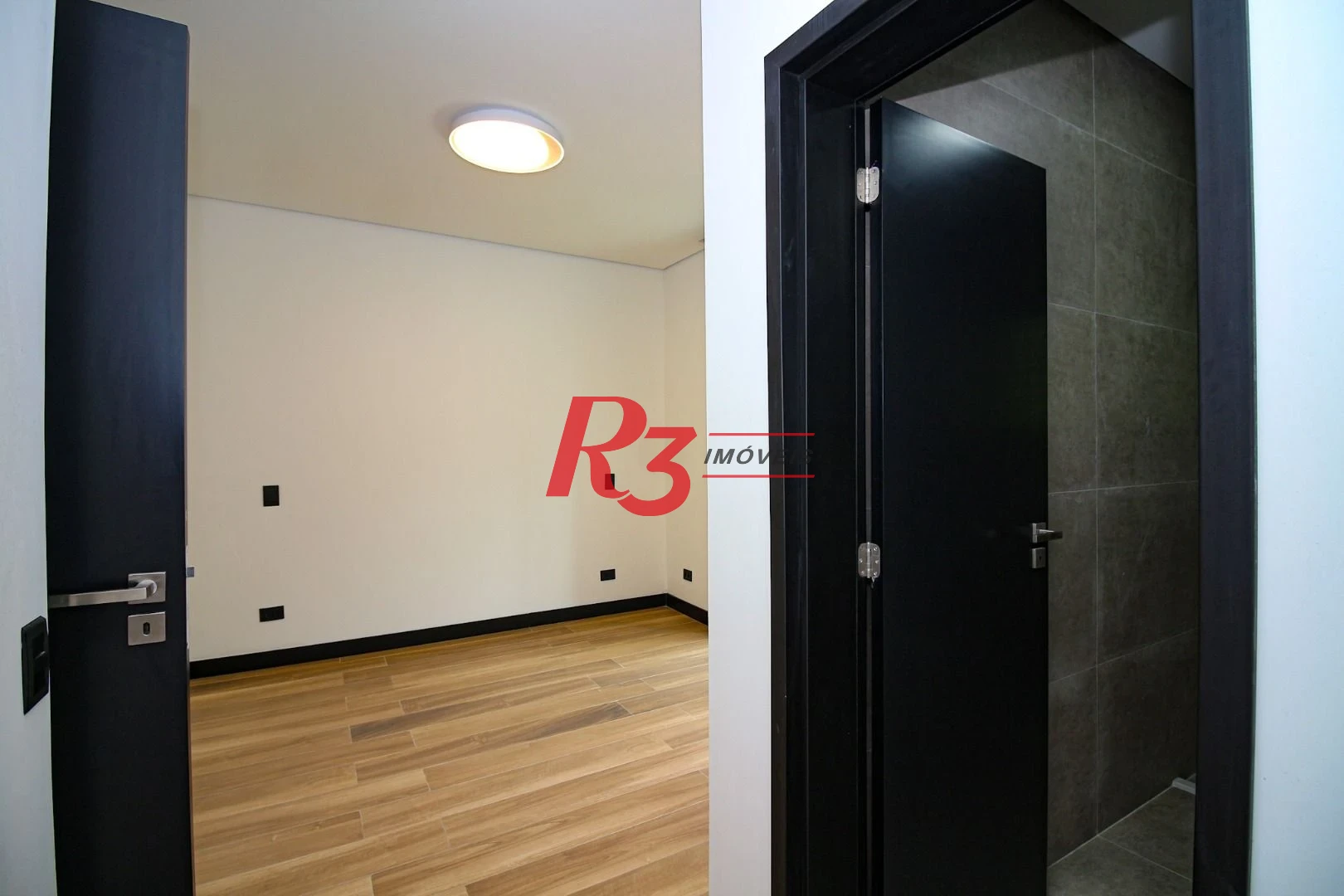 Casa com 5 dormitórios à venda, 500 m² por R$ 12.500.000,00 - Cidade Jardim Tom - Guarujá/SP