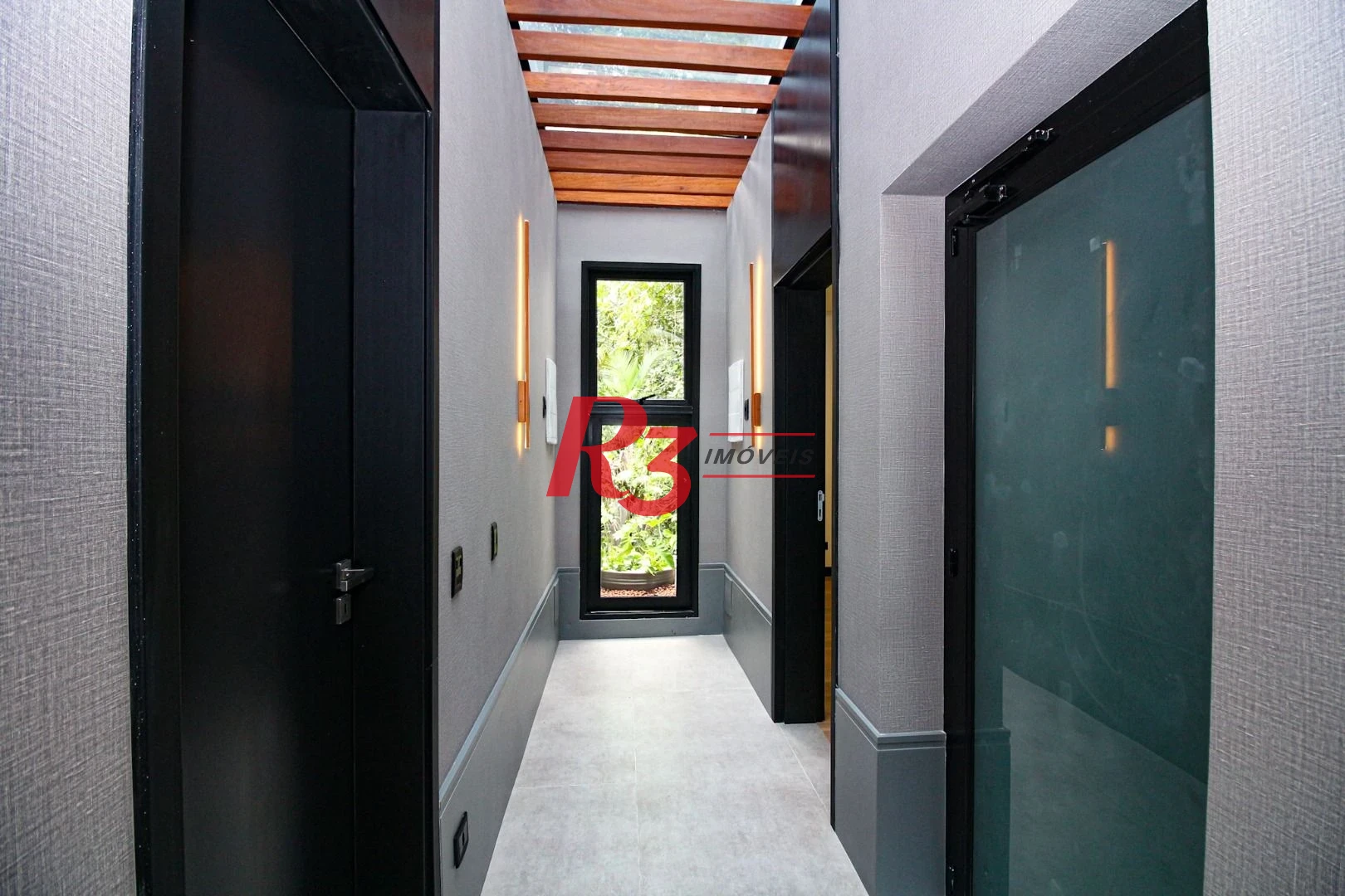 Casa com 5 dormitórios à venda, 500 m² por R$ 12.500.000,00 - Cidade Jardim Tom - Guarujá/SP