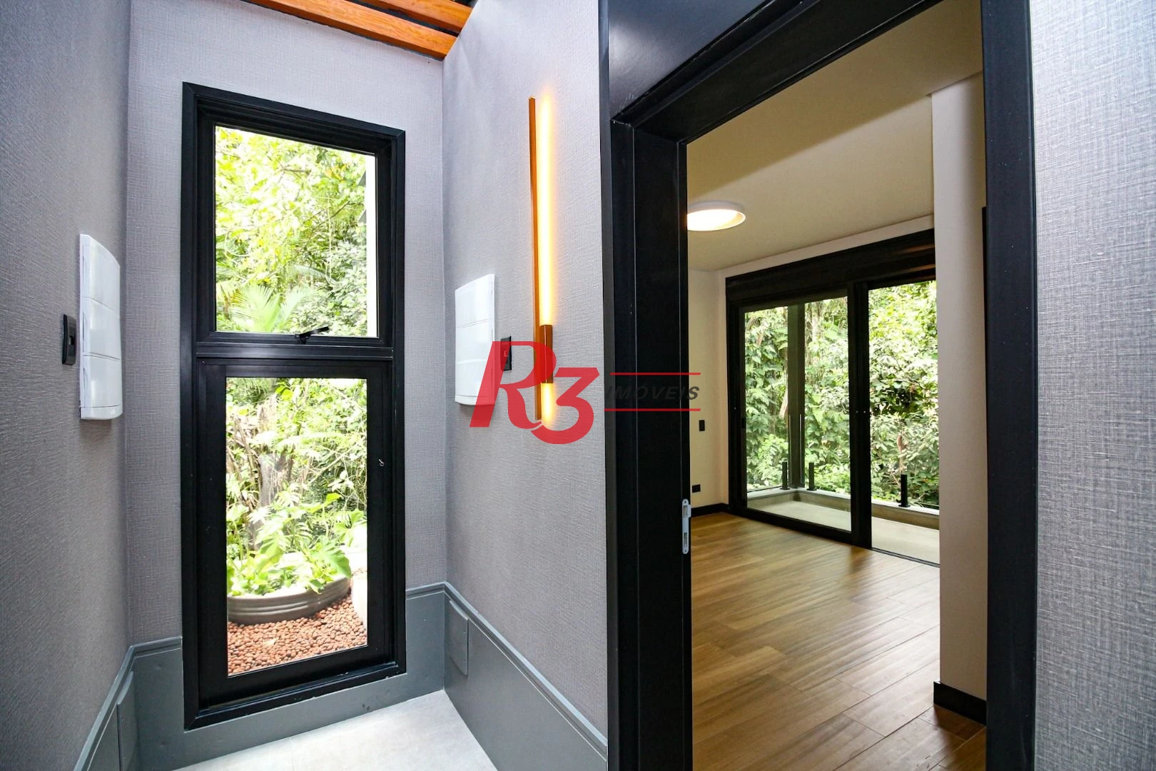 Casa com 5 dormitórios à venda, 500 m² por R$ 12.500.000,00 - Cidade Jardim Tom - Guarujá/SP