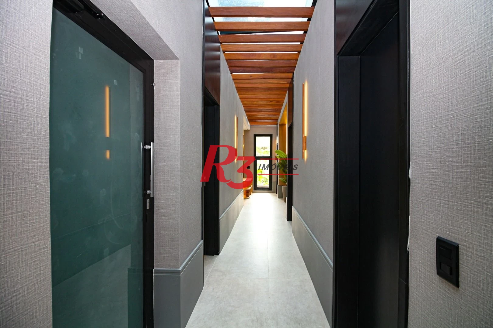 Casa com 5 dormitórios à venda, 500 m² por R$ 12.500.000,00 - Cidade Jardim Tom - Guarujá/SP