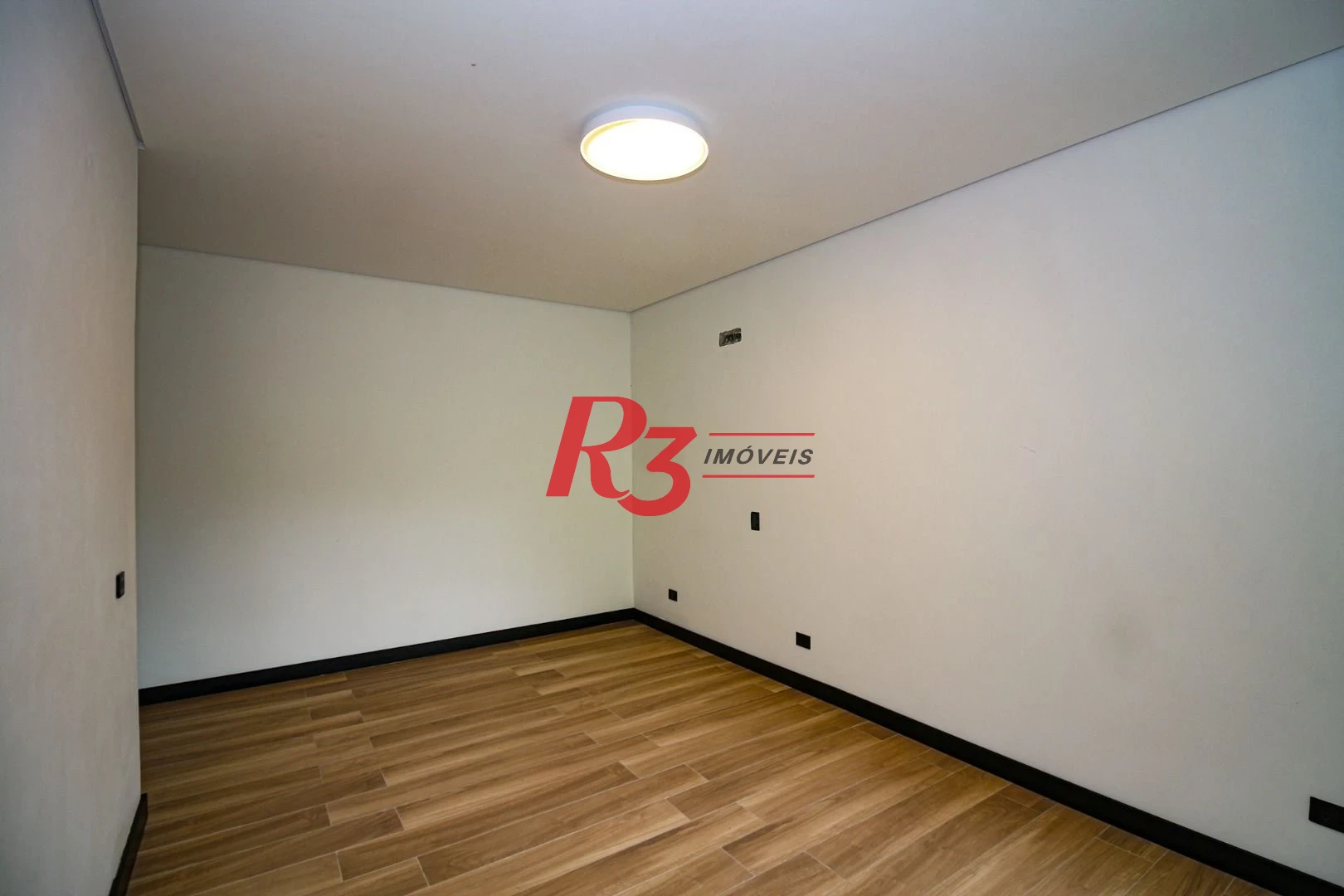 Casa com 5 dormitórios à venda, 500 m² por R$ 12.500.000,00 - Cidade Jardim Tom - Guarujá/SP