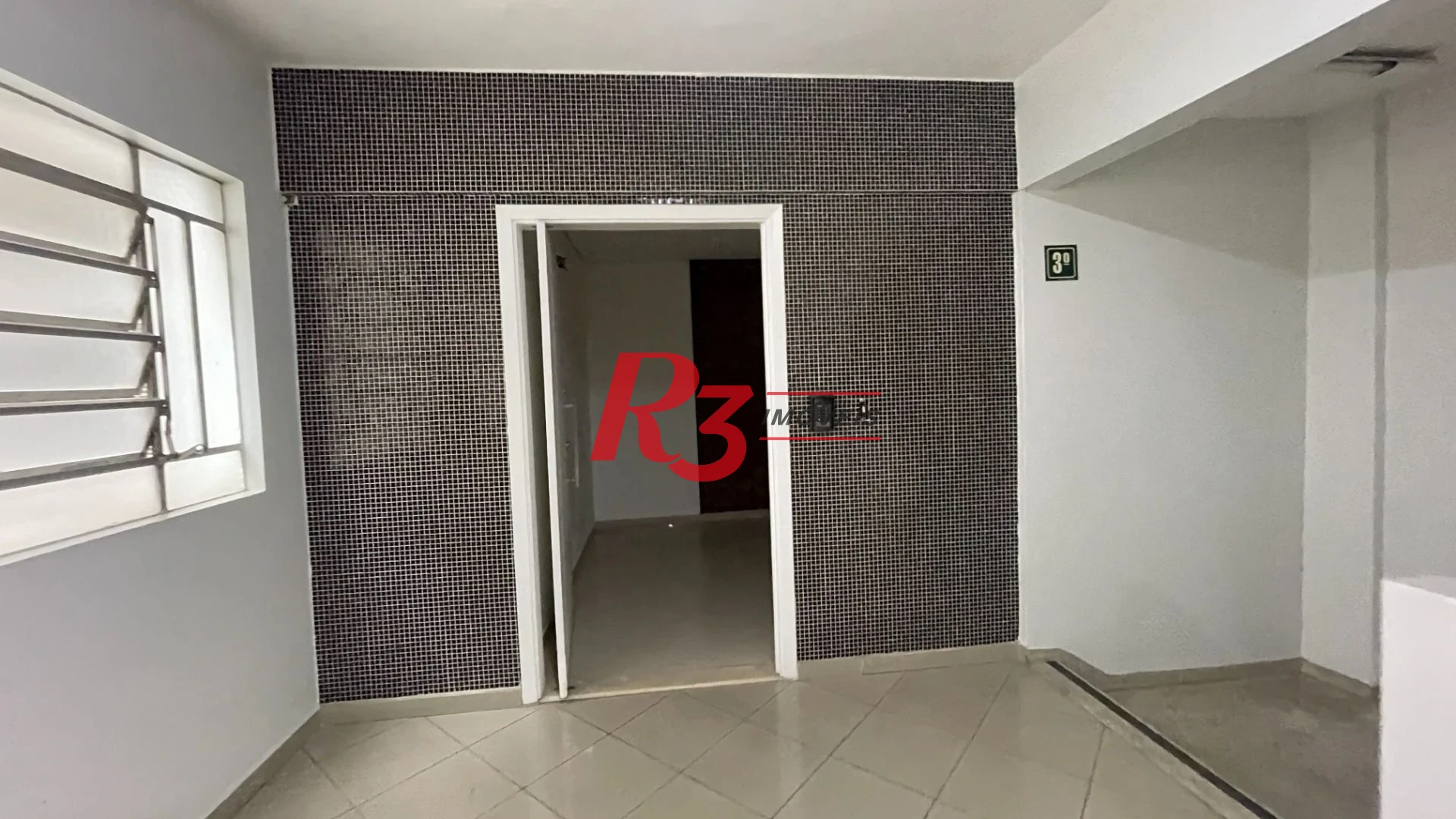 Conjunto para alugar, 118 m² por R$ 2.500,02/mês - Centro - Santos/SP