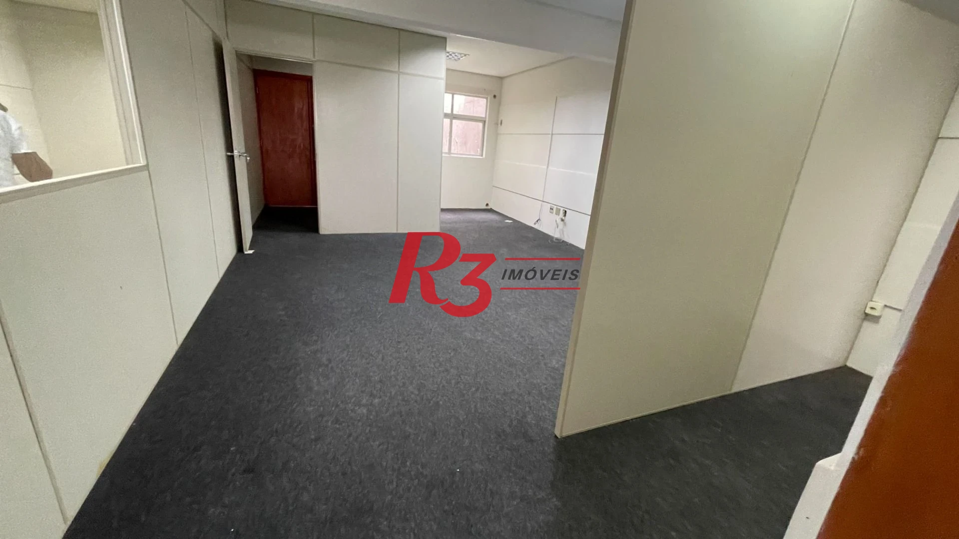 Conjunto para alugar, 118 m² por R$ 2.500,02/mês - Centro - Santos/SP