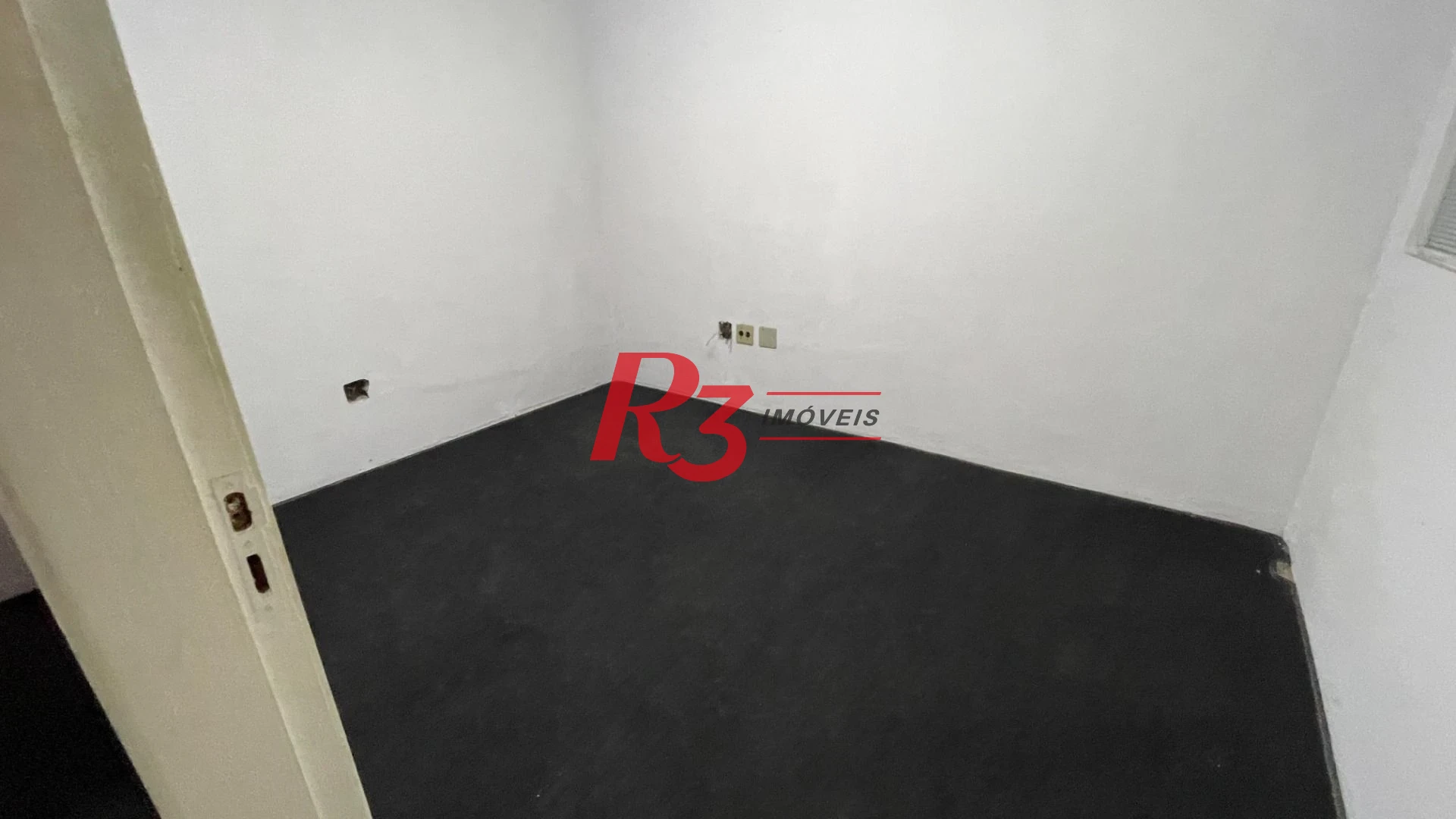 Conjunto para alugar, 118 m² por R$ 2.500,02/mês - Centro - Santos/SP