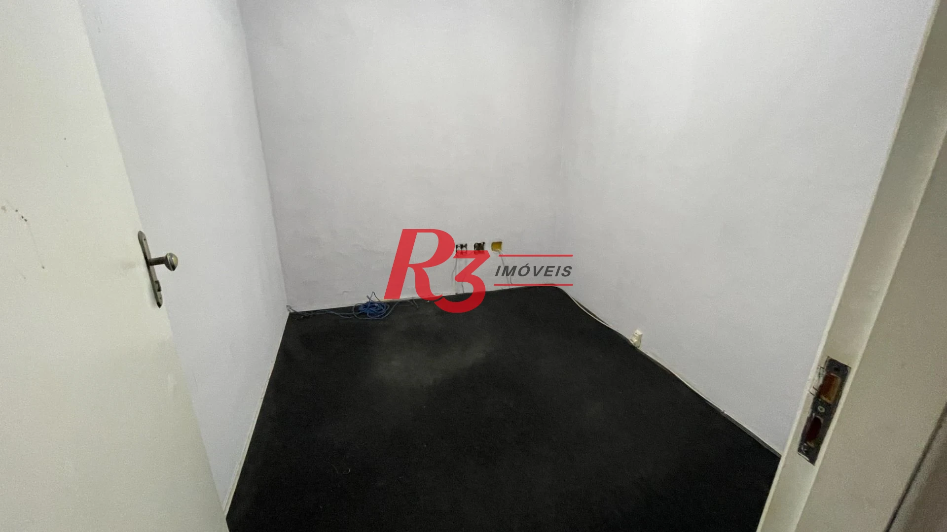 Conjunto para alugar, 118 m² por R$ 2.500,02/mês - Centro - Santos/SP