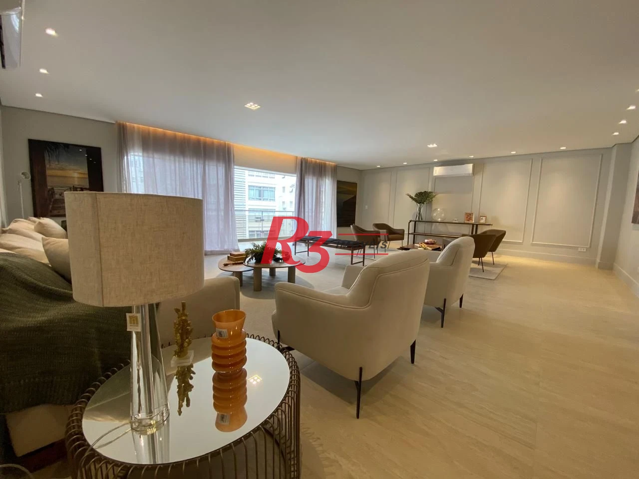 Apartamento com 4 Quartos à venda, 257 m² por R$ 3.130.000 - Gonzaga - Santos/SP
