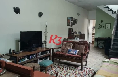 Sobrado à venda, 202 m² por R$ 720.000,00 - Vila Valença - São Vicente/SP