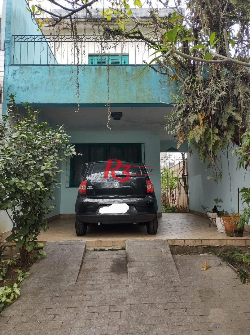 Sobrado à venda, 202 m² por R$ 720.000,00 - Vila Valença - São Vicente/SP