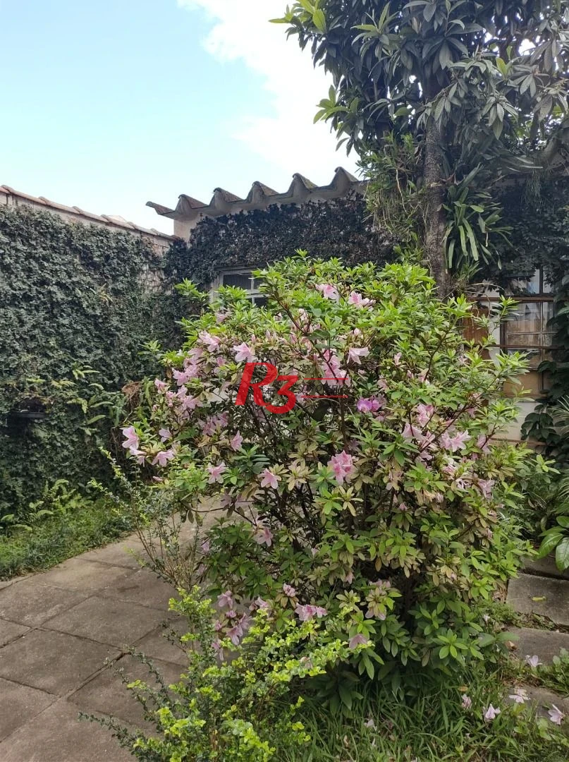 Sobrado à venda, 202 m² por R$ 720.000,00 - Vila Valença - São Vicente/SP