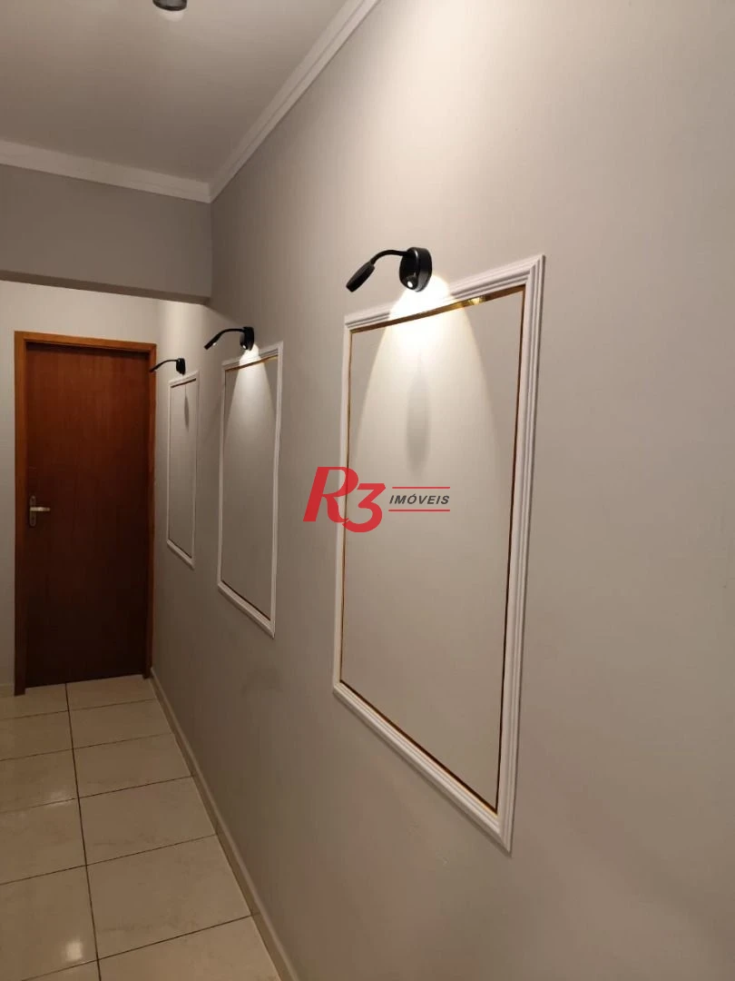 Apartamento com 2 dormitórios à venda, 60 m² por R$ 350.000,00 - Vila Voturuá - São Vicente/SP