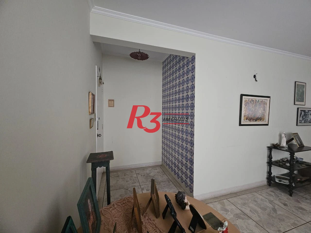 Apartamento á venda 3 quartos 190M² Mobiliado 1Vg na Praia do Gonzaga.