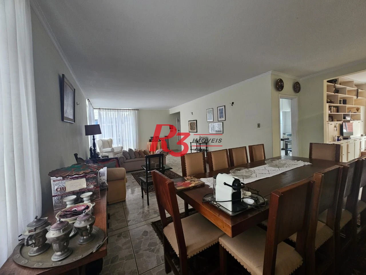 Apartamento á venda 3 quartos 190M² Mobiliado 1Vg na Praia do Gonzaga.