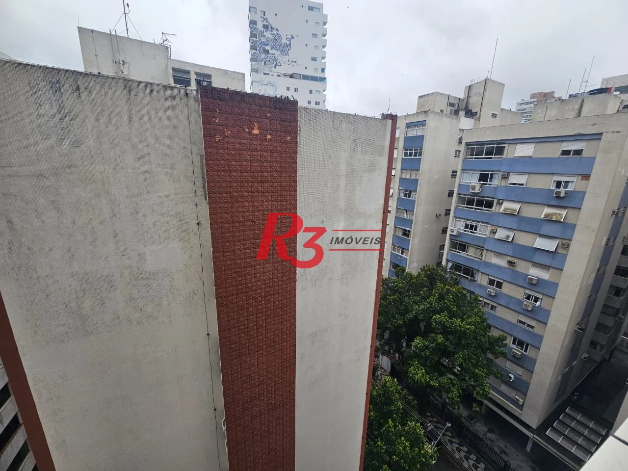 Apartamento á venda 3 quartos 190M² Mobiliado 1Vg na Praia do Gonzaga.