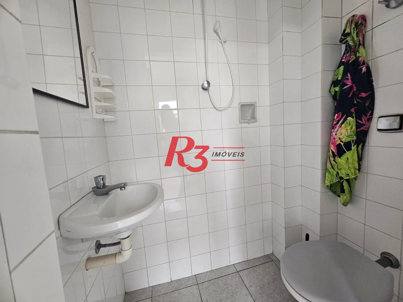 Apartamento á venda 3 quartos 190M² Mobiliado 1Vg na Praia do Gonzaga.