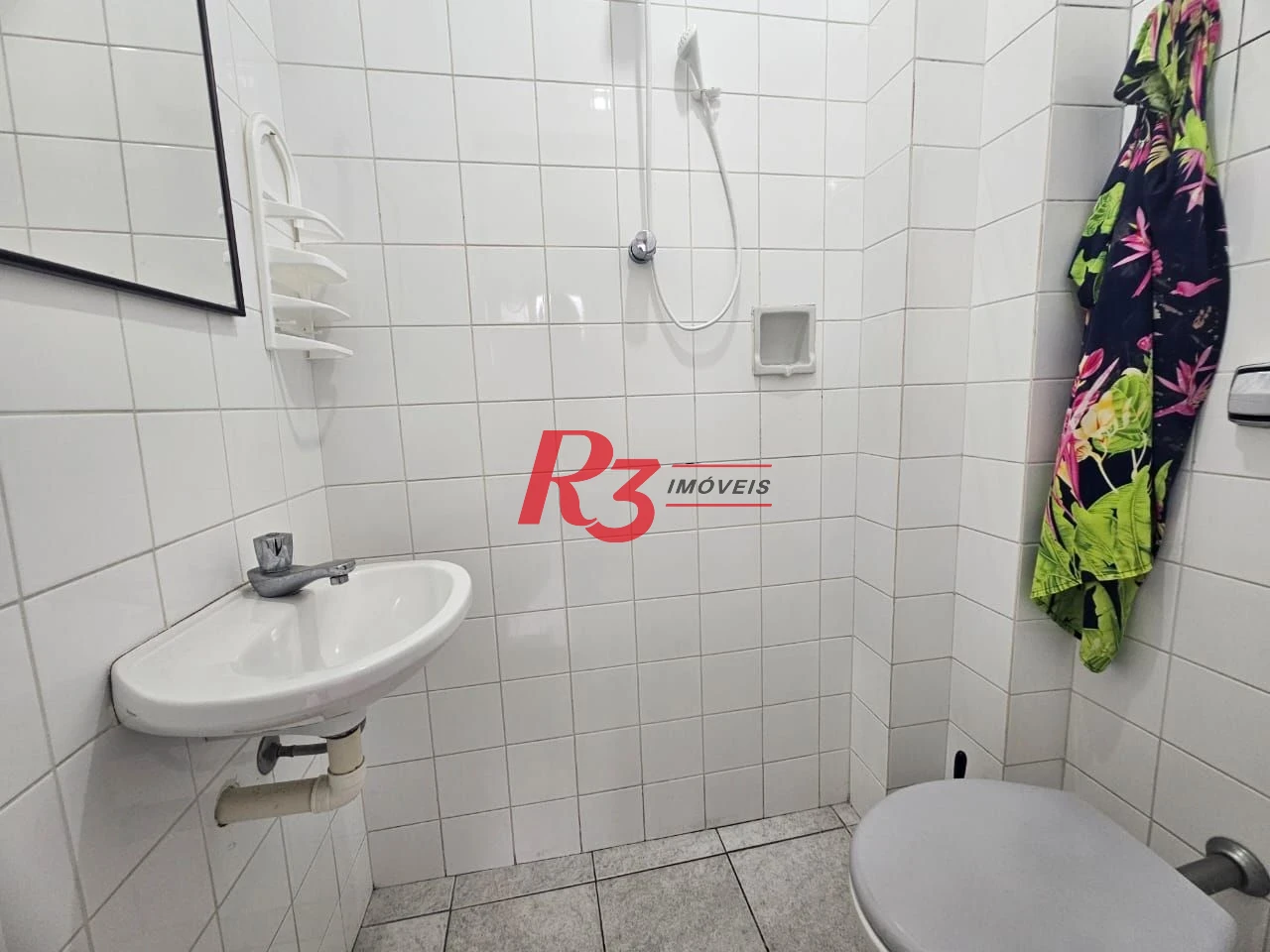 Apartamento á venda 3 quartos 190M² Mobiliado 1Vg na Praia do Gonzaga.
