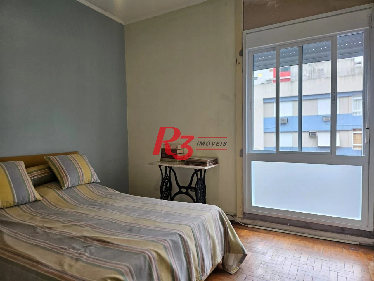 Apartamento á venda 3 quartos 190M² Mobiliado 1Vg na Praia do Gonzaga.