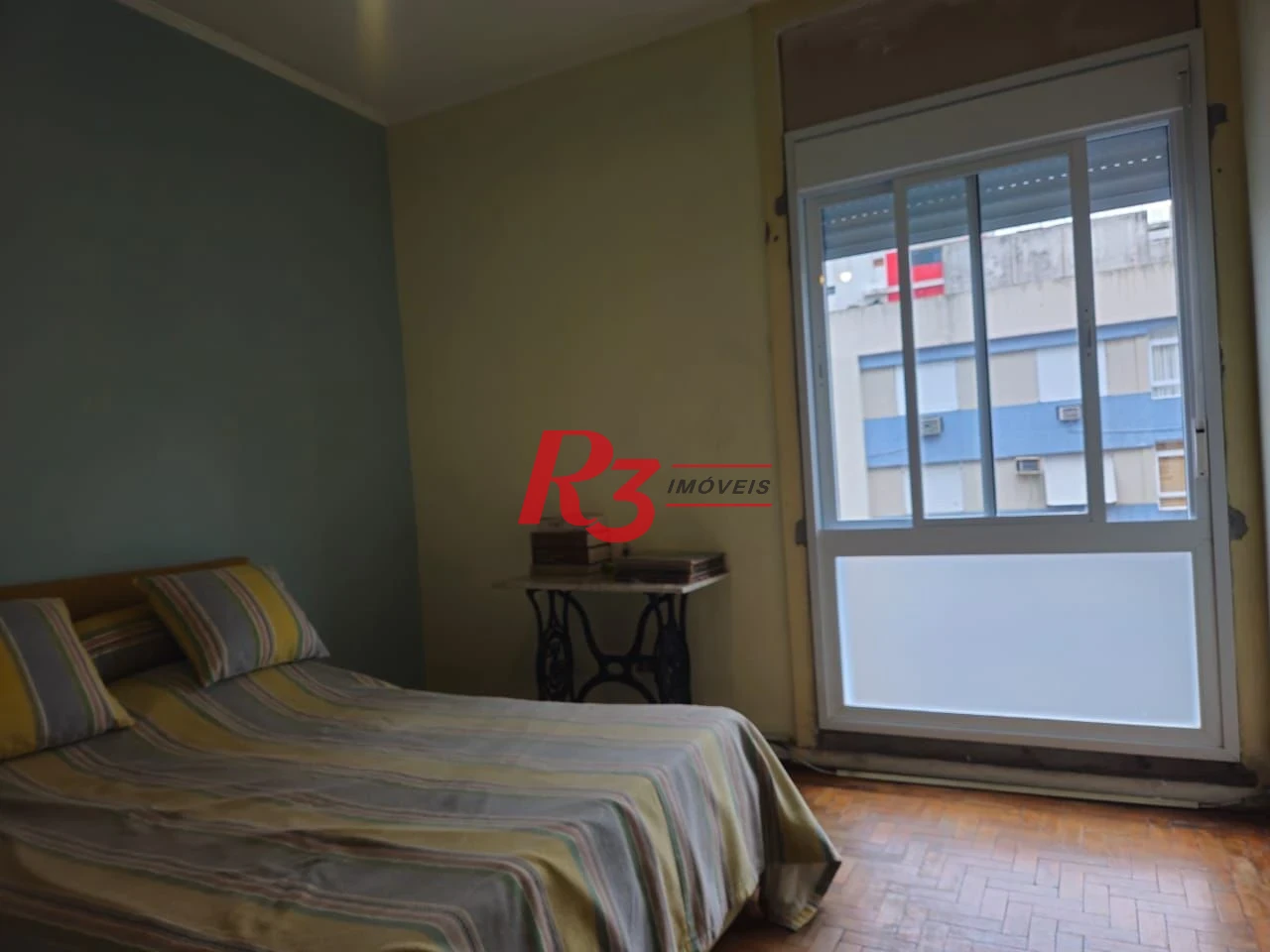 Apartamento á venda 3 quartos 190M² Mobiliado 1Vg na Praia do Gonzaga.