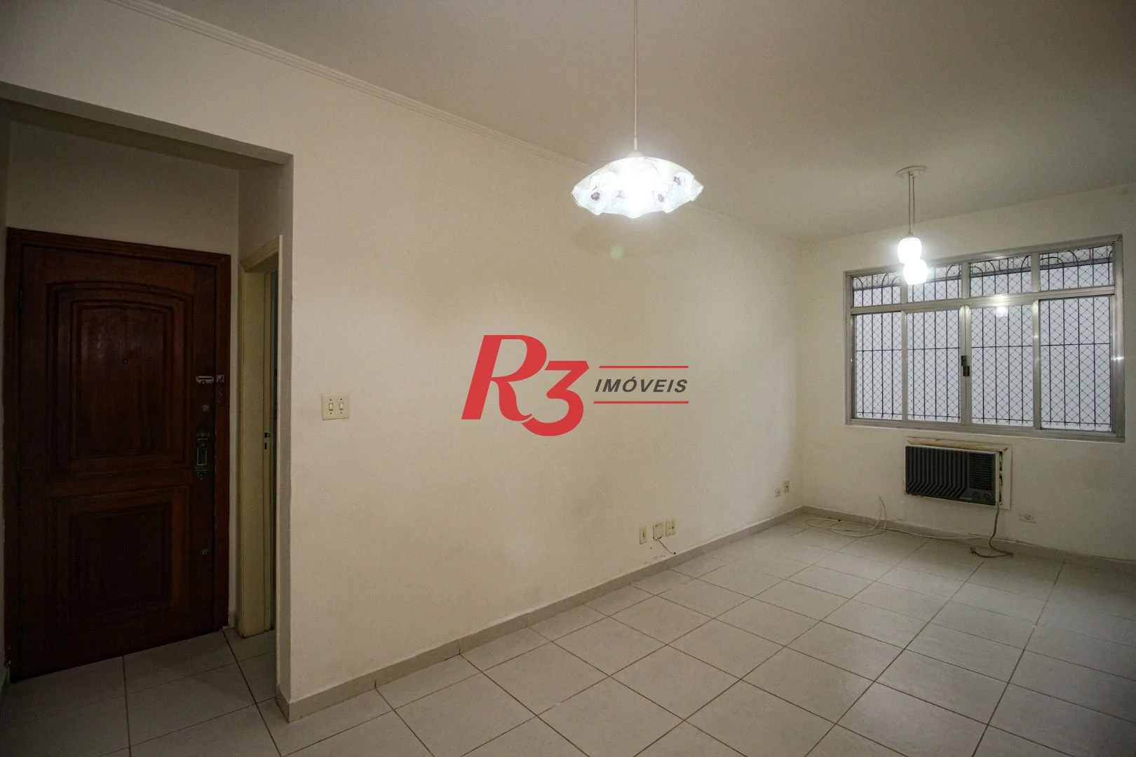 Apartamento com 2 dormitórios à venda, 78 m² por R$ 469.000,00 - Boqueirão - Santos/SP