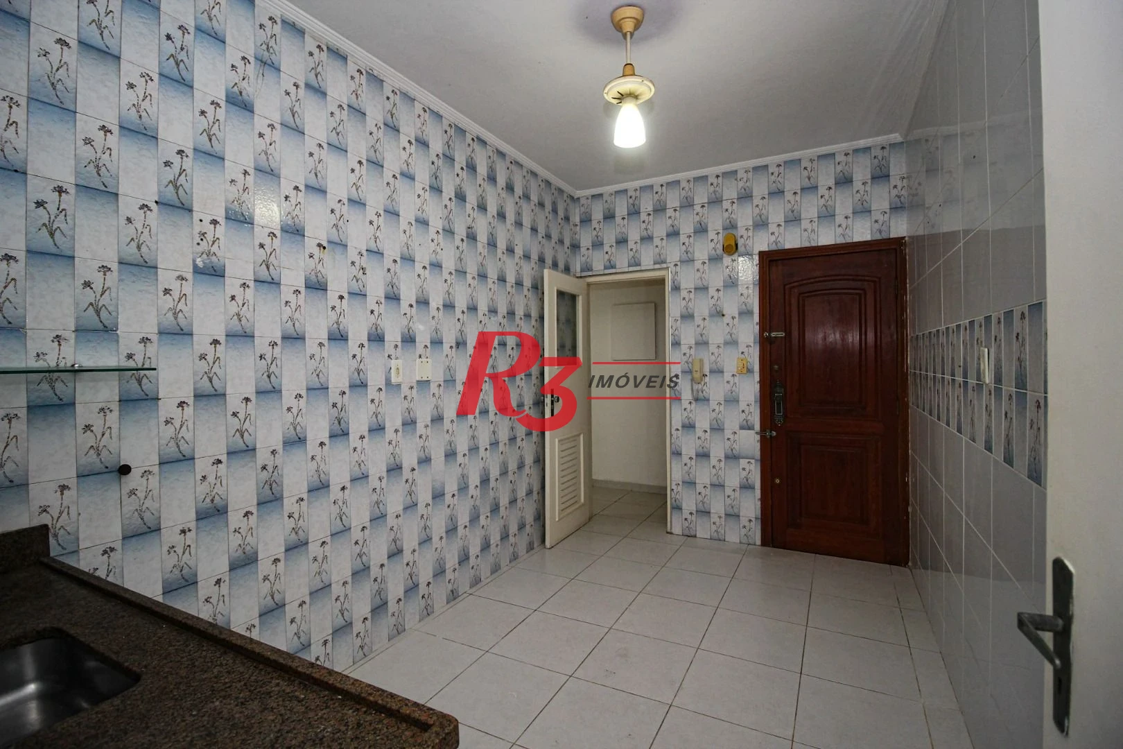 Apartamento com 2 dormitórios à venda, 78 m² por R$ 469.000,00 - Boqueirão - Santos/SP